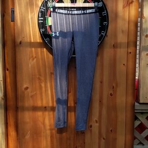 Dark gray under armour leggings